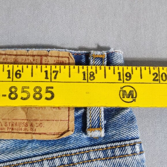 Vintage Signature by Levi's Strauss jeans men's size W38/L30 hard washed denim - Picture 13 of 15